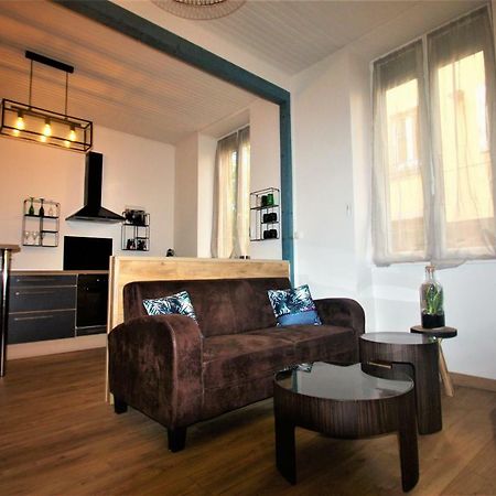 Escale Meublee Apartment แบลฟอร์ ภายนอก รูปภาพ